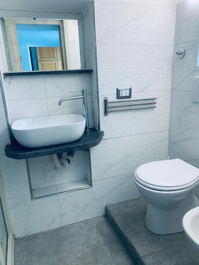 Center Living Apartment Catania Bagian luar foto